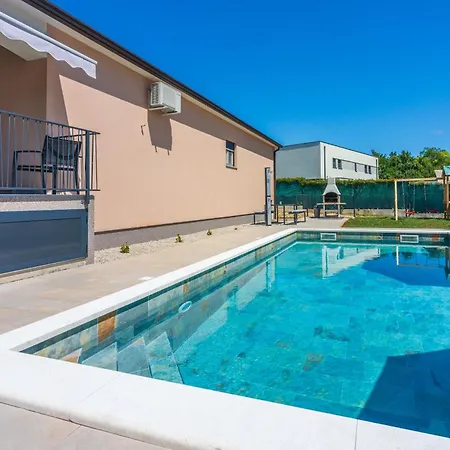 Villa Daris *