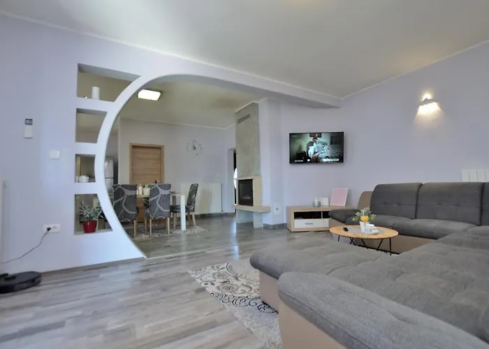 Vila Daris Nedeščina