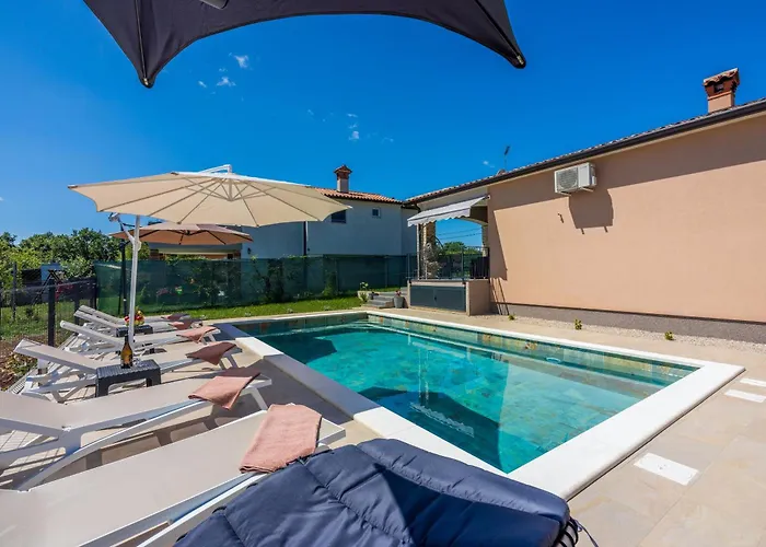 Daris Villa Nedeščina